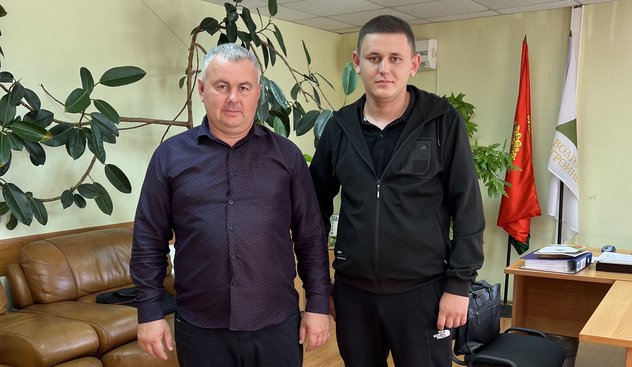 Старший инженер вместе с генеральным директором «АГРОЛИПЕЦК», Евгением Зевакиным